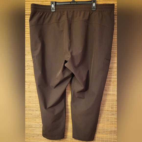 Old Navy High-Waisted All-Seasons StretchTech Slouchy Taper Cargo Pants XXL - Picture 9 of 13